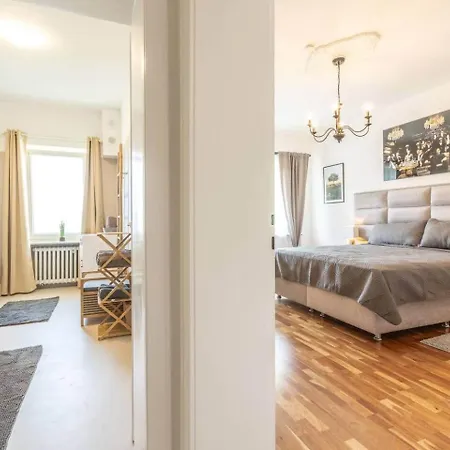 Apartment 50 M Rhein - 6 Personen - Stadt - Sunset Balkon Koblenz (Rhineland-Palatinate)